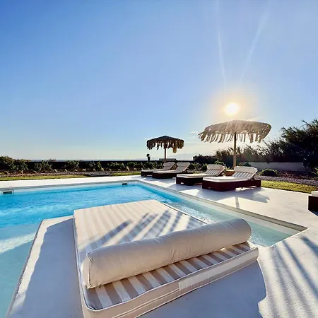 Noema Luxury - Private Pool & Sea View *