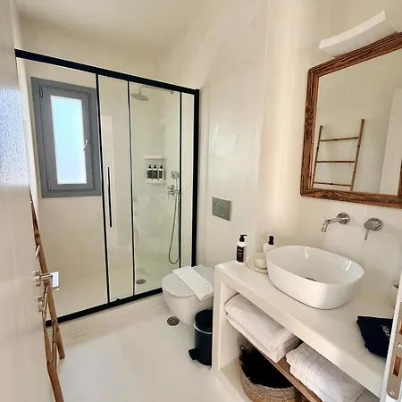 Noema Luxury - Private Pool & Sea View Villa *